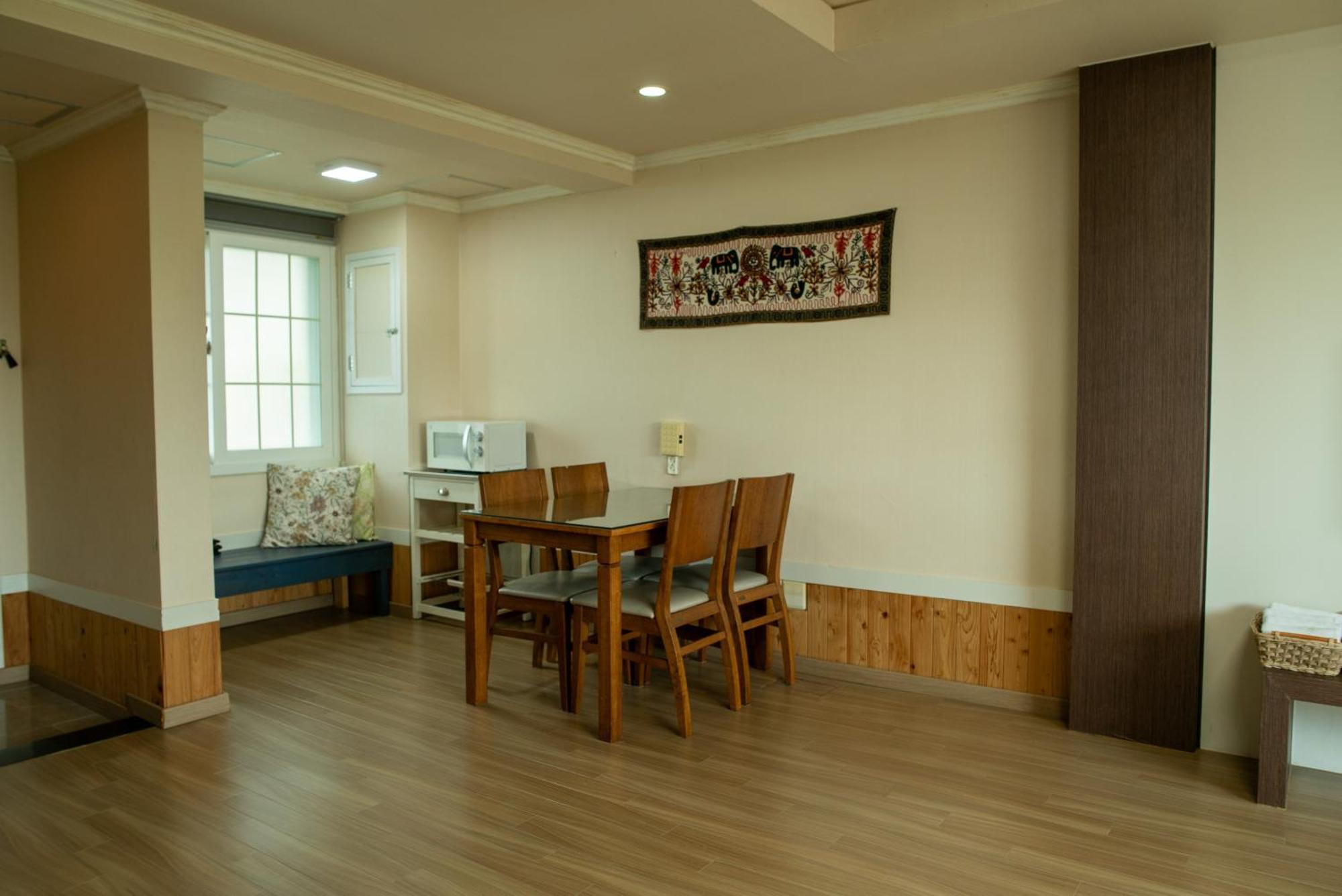 Green Narae Pension Seogwipo Dış mekan fotoğraf